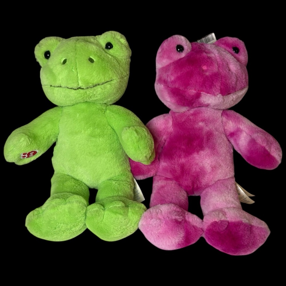 Build a Bear Workshop Lot of 2 Spring Frogs